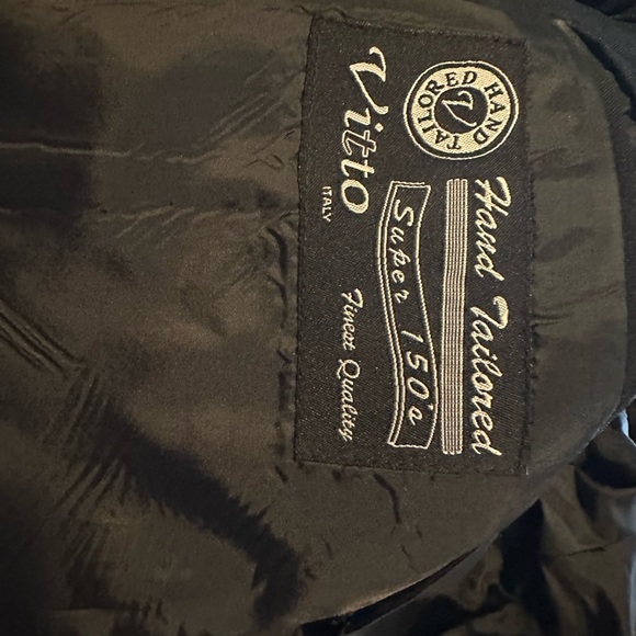 Vitto men’s suit jacket black in color sz.40R - Picture 2 of 6